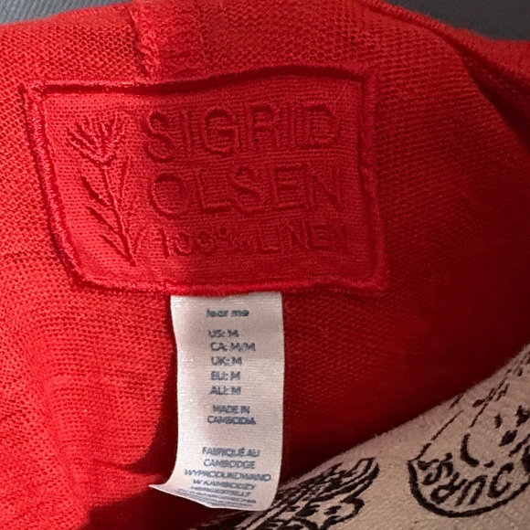 Sigrid Olsen Bright Red V-Neck Short Sleeve Tee - Picture 2 of 3